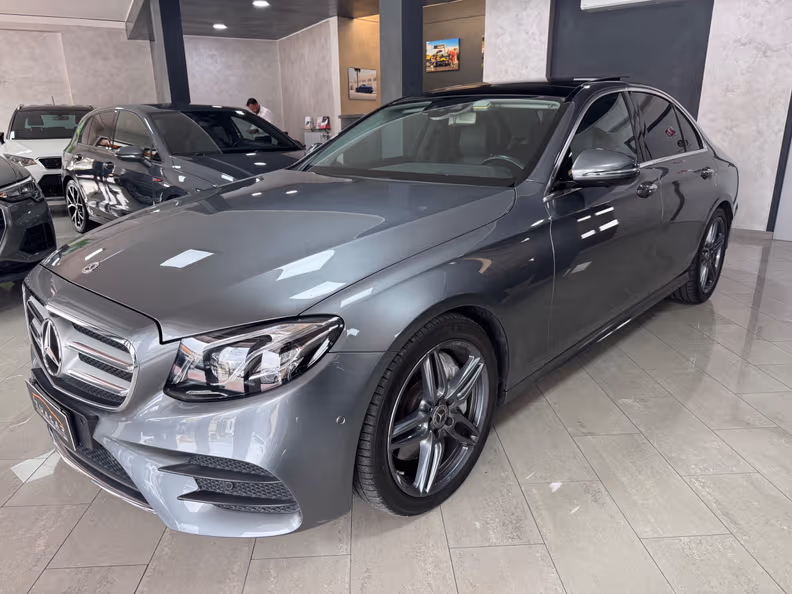 Mercedes-Benz E-Class - 1