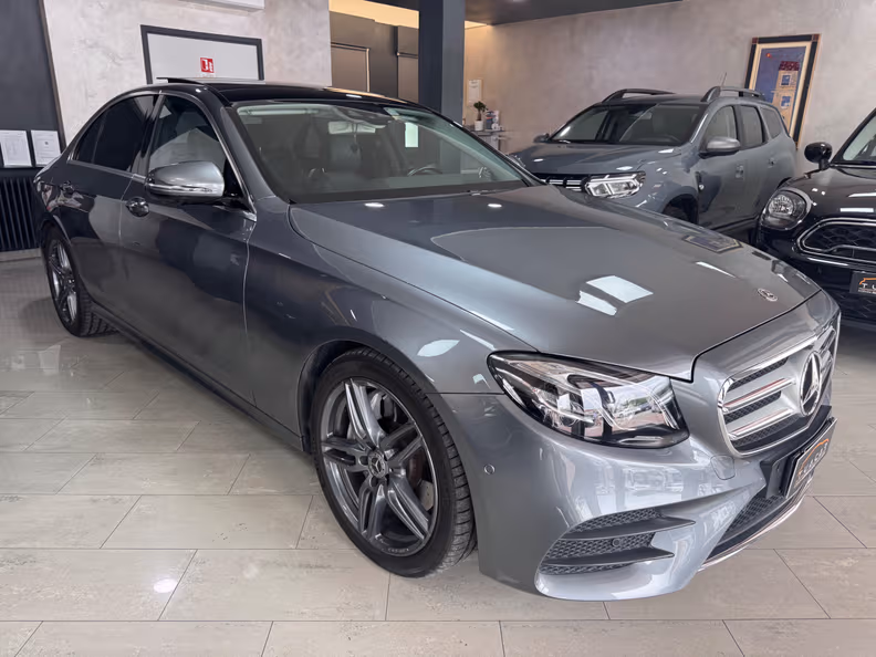 Mercedes-Benz E-Class - 5