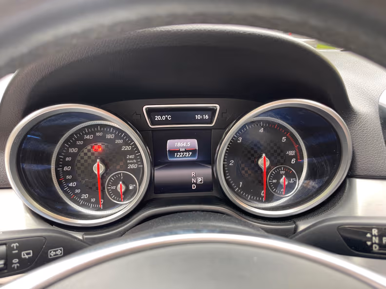 Mercedes-Benz GLE-Class - 11
