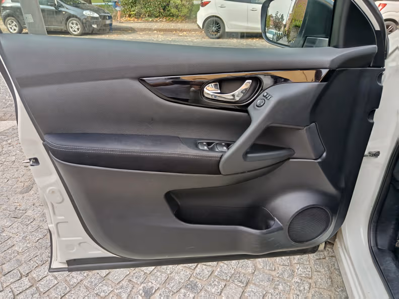 Nissan Qashqai - 37