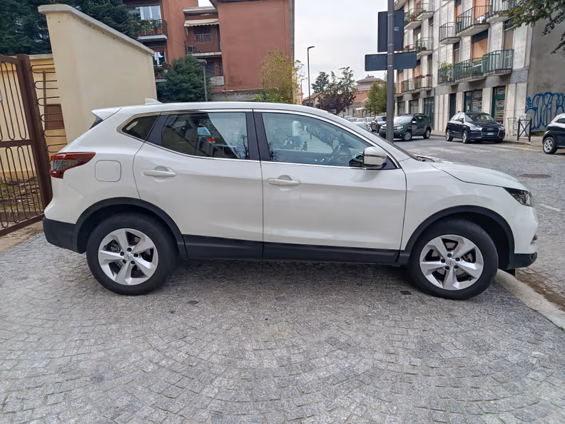 Nissan Qashqai - 4