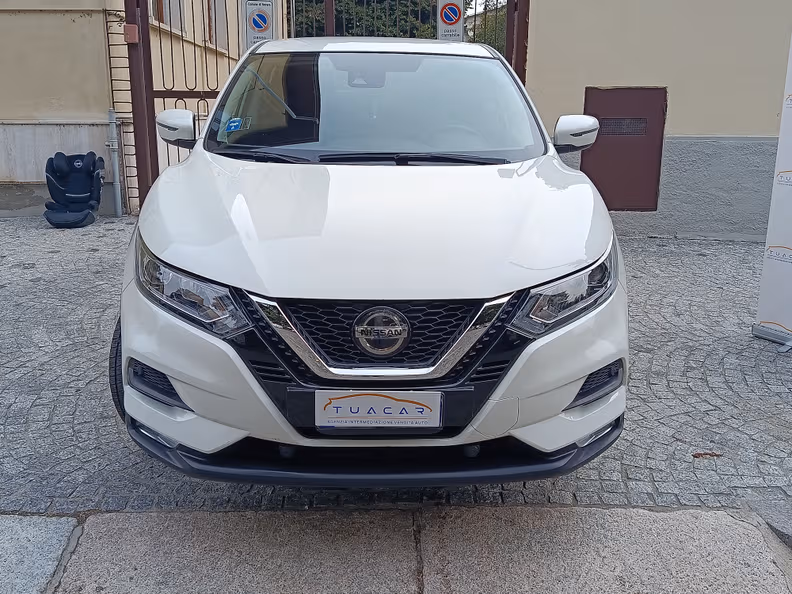 Nissan Qashqai - 2