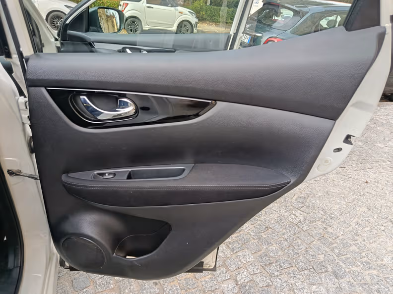 Nissan Qashqai - 40