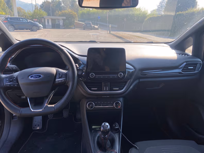 Ford Fiesta - 12