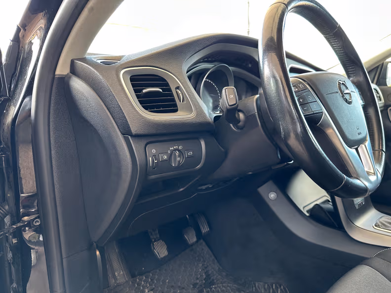Volvo V40 - 15