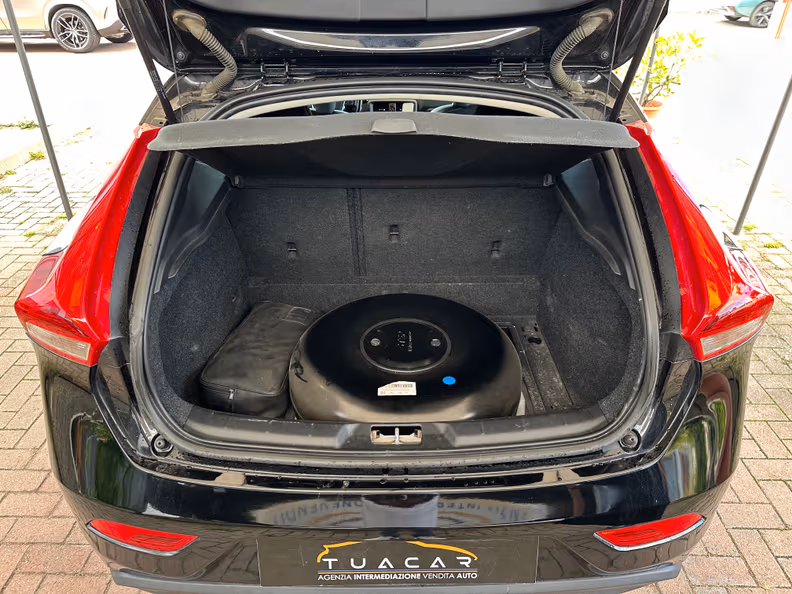 Volvo V40 - 31