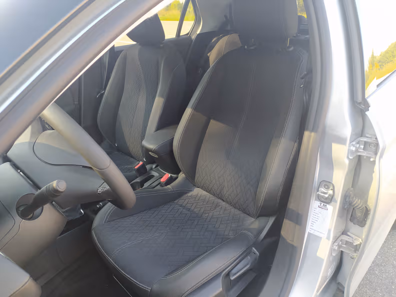 Opel Corsa - 32