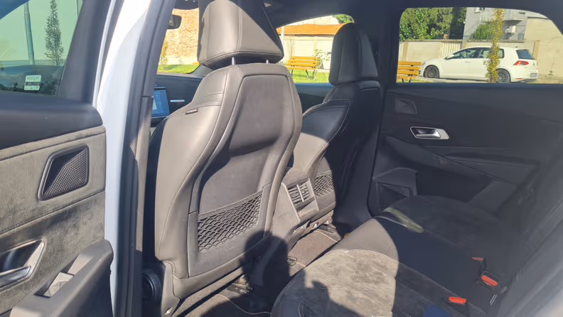 Ds automobiles DS 7 /  DS 7 Crossback - 11