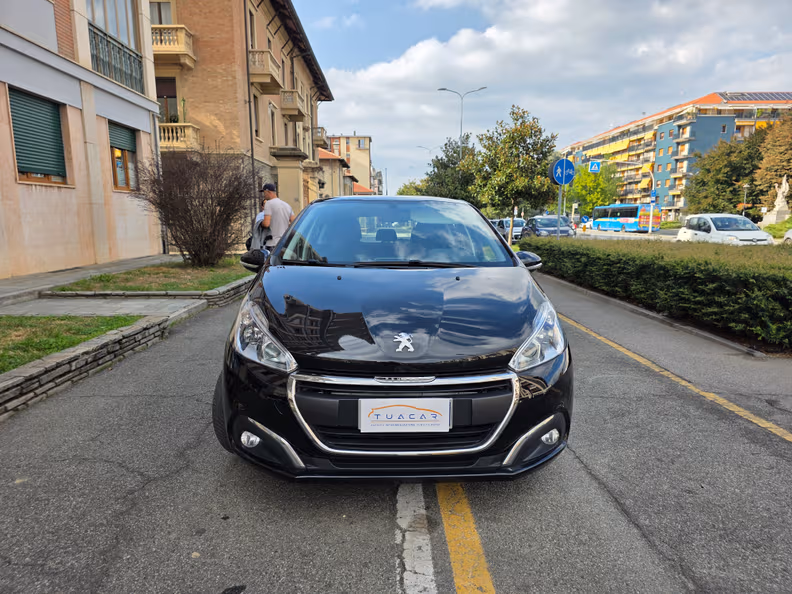 Peugeot 208 - 2