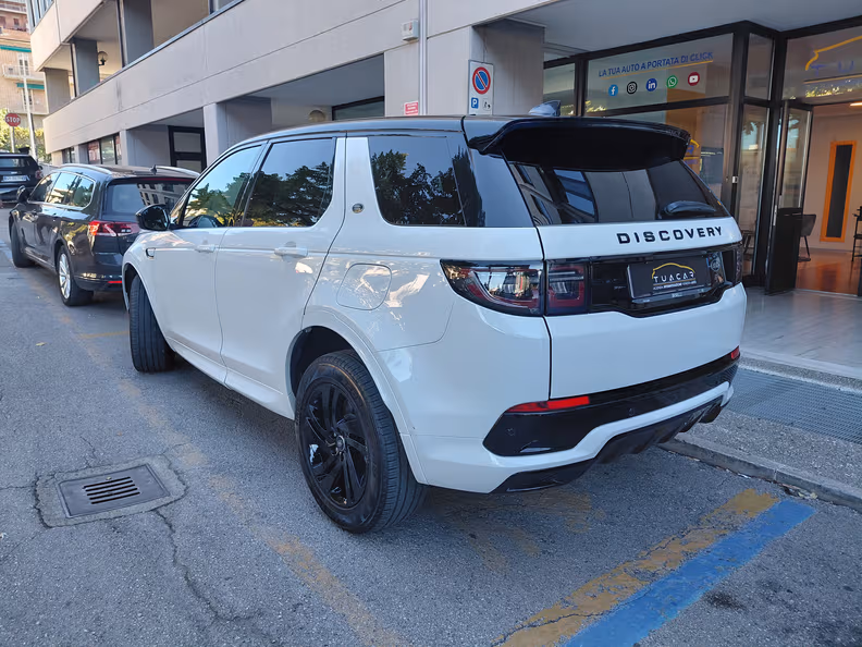 Land Rover Discovery Sport - 5