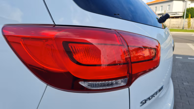 Kia Sportage - 16