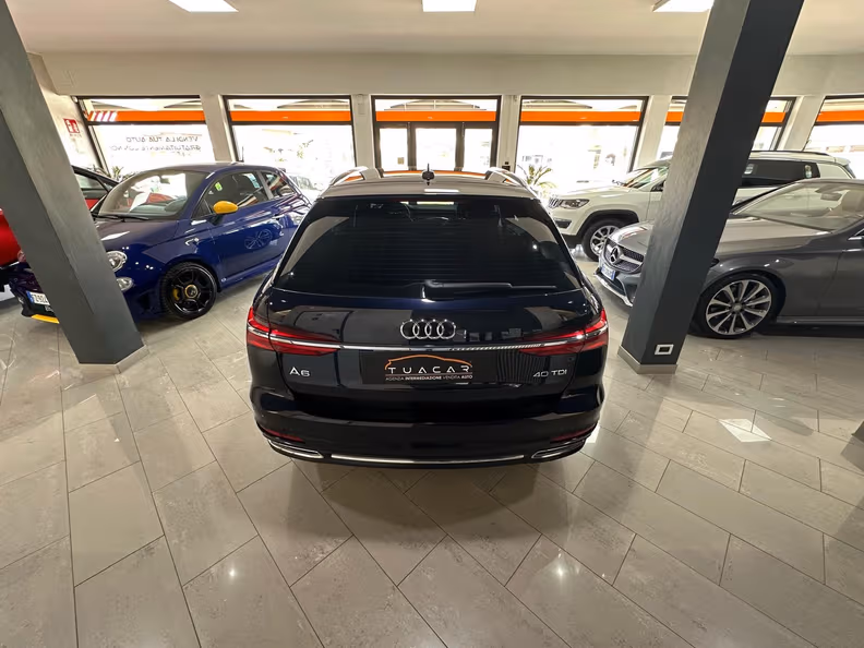 Audi A6 - 4