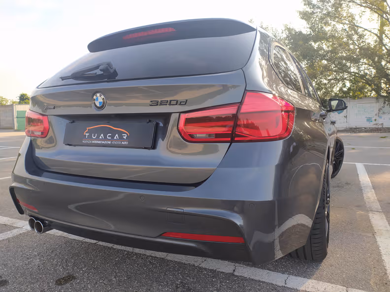 BMW 3 series - 25
