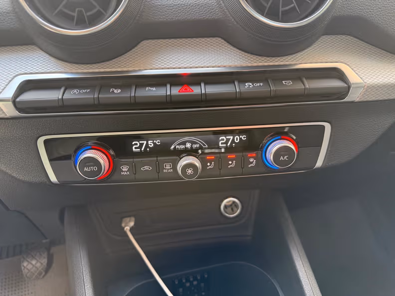 Audi Q2 - 19