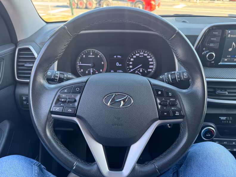 Hyundai Tucson - 14