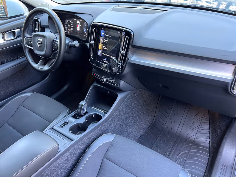 Volvo XC40 - 10