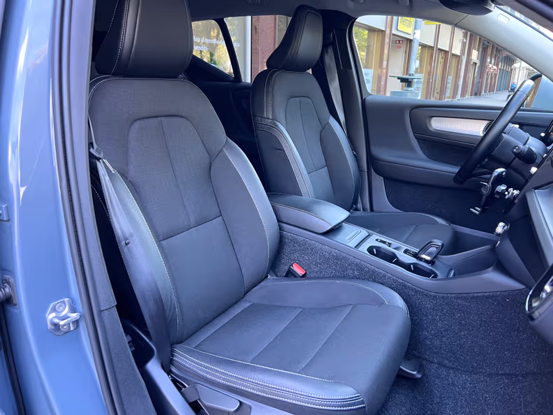 Volvo XC40 - 12