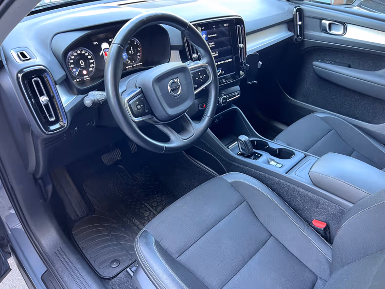 Volvo XC40 - 8