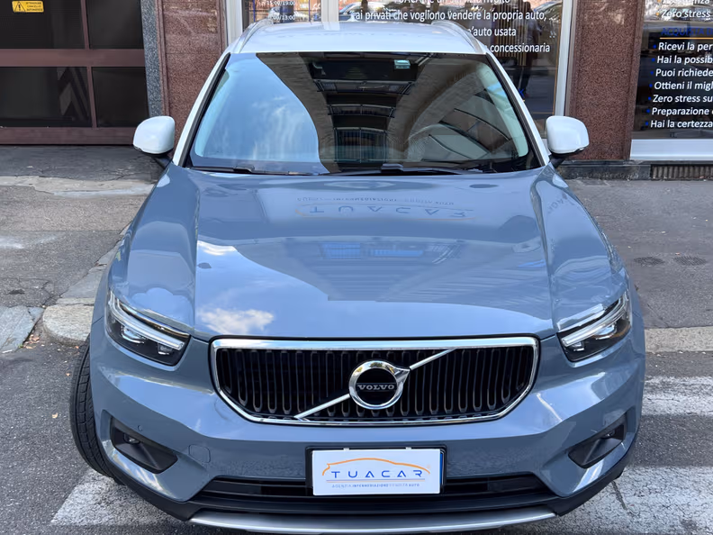 Volvo XC40 - 2
