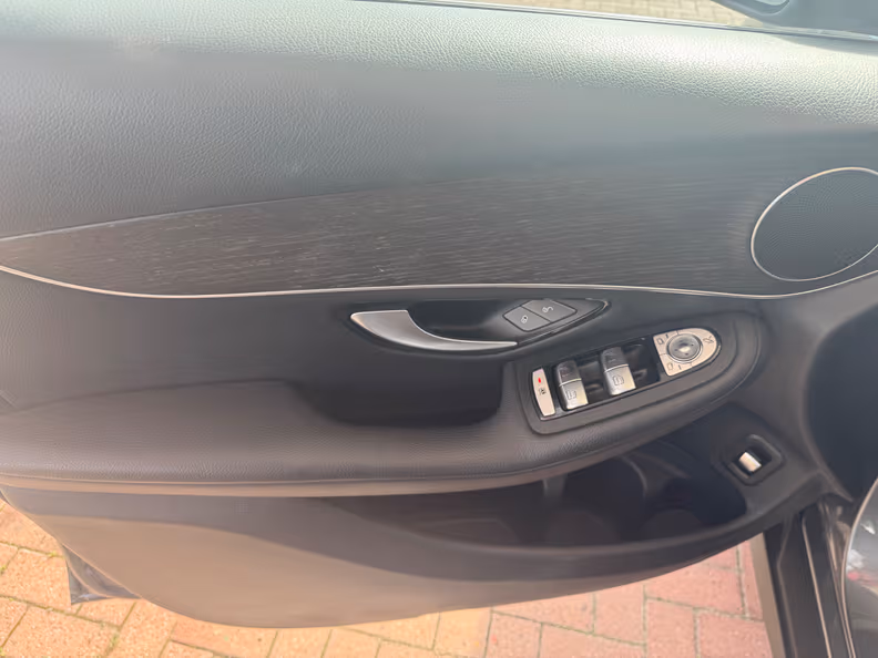 Mercedes-Benz GLC-Class - 18