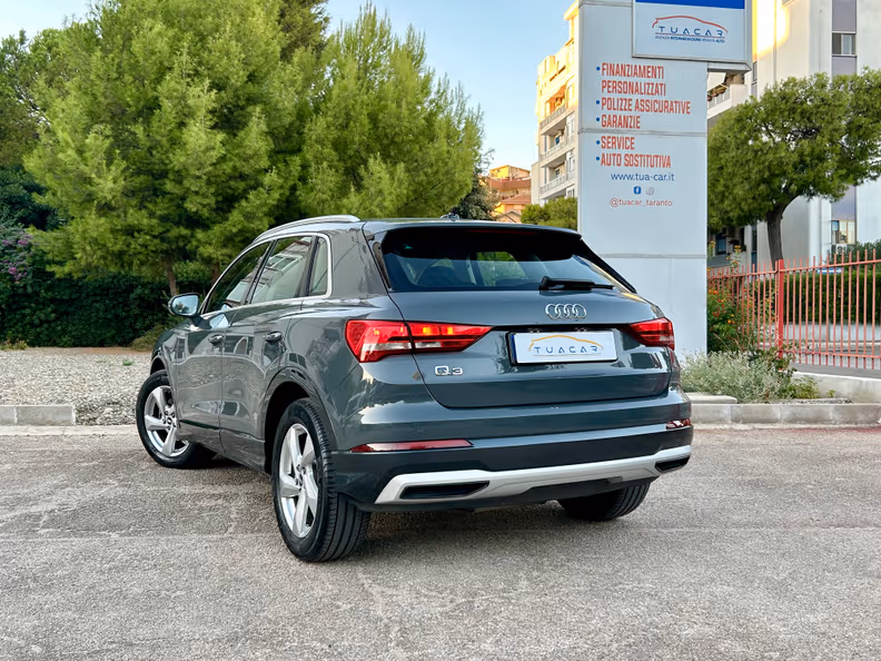 Audi Q3 - 6