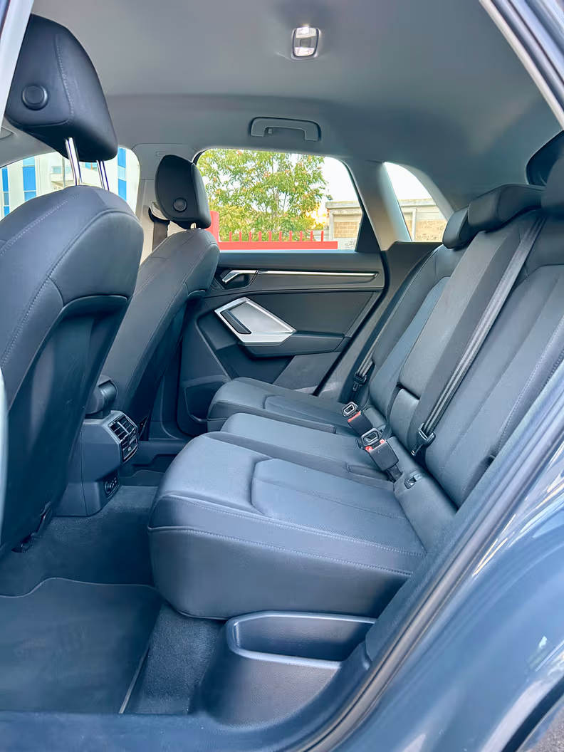Audi Q3 - 17