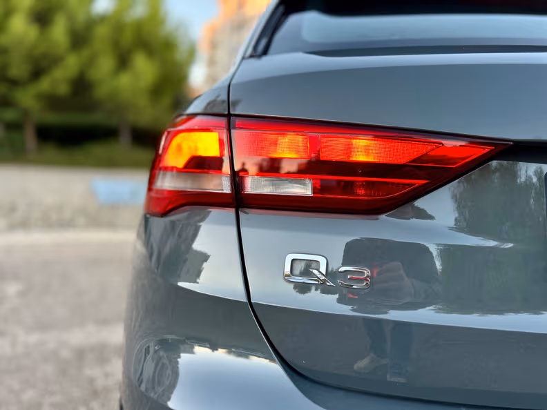 Audi Q3 - 12