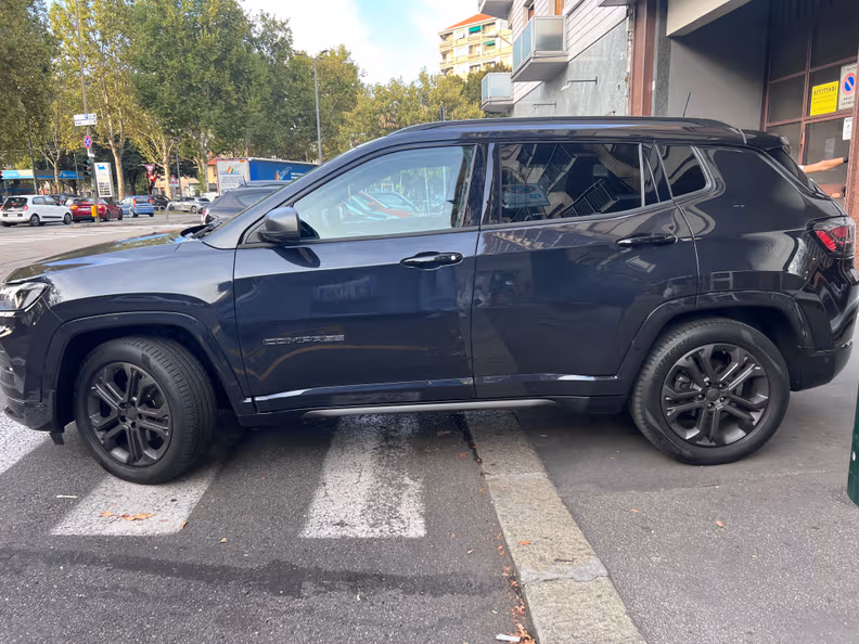 Jeep Compass - 19