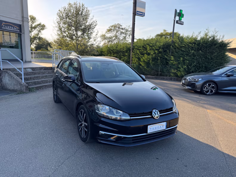 Volkswagen Golf - 7