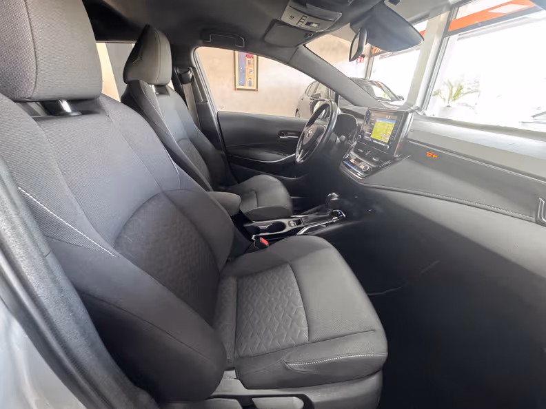 Toyota Corolla - 15