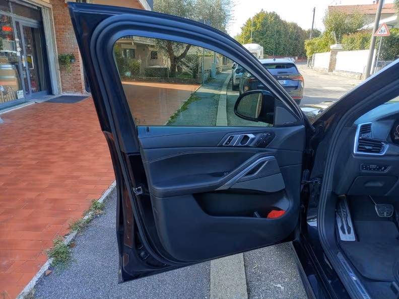 BMW X6 - 20