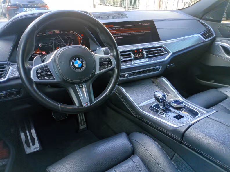 BMW X6 - 24