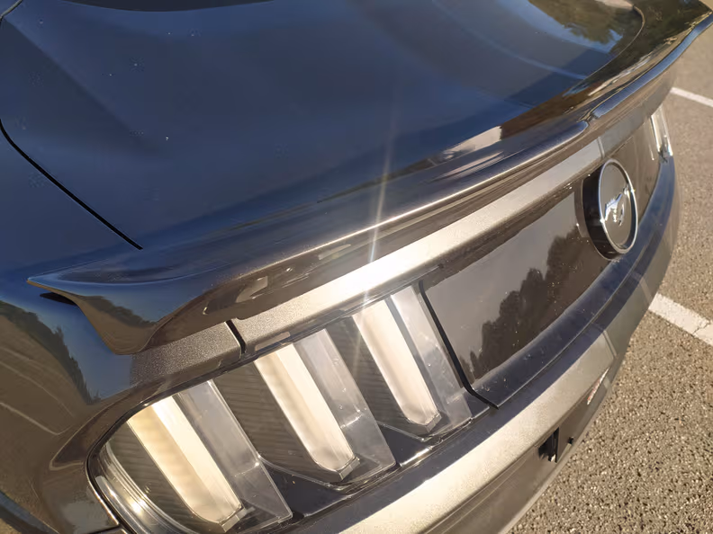 Ford Mustang - 55