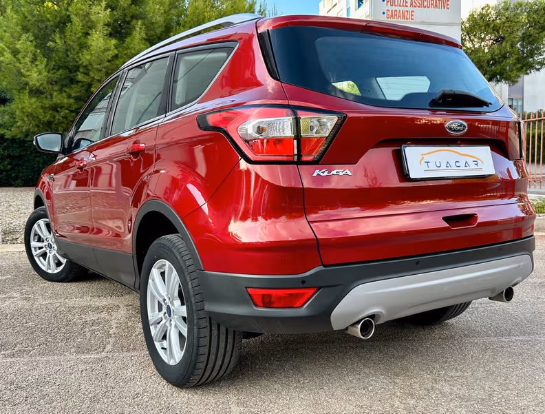 Ford Kuga - 8