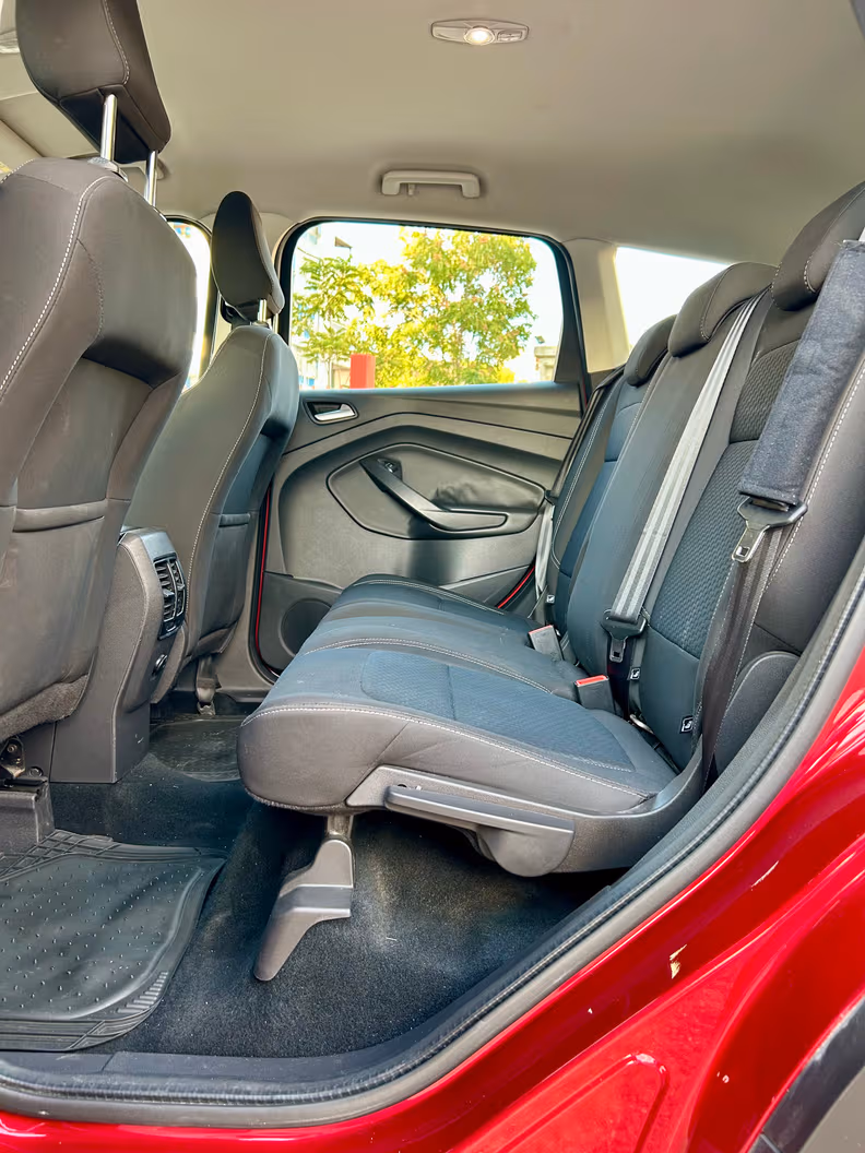 Ford Kuga - 17