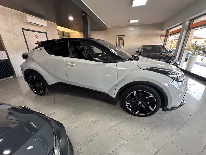 Toyota C-HR - 14