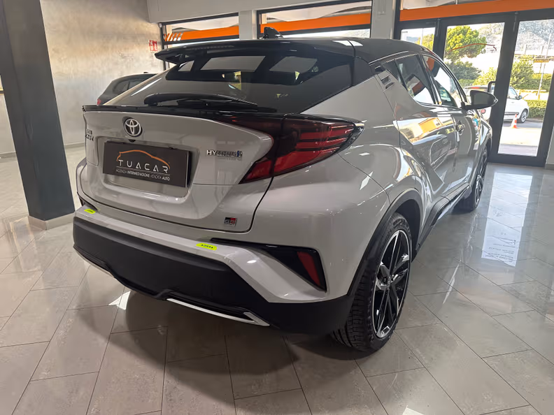 Toyota C-HR - 6