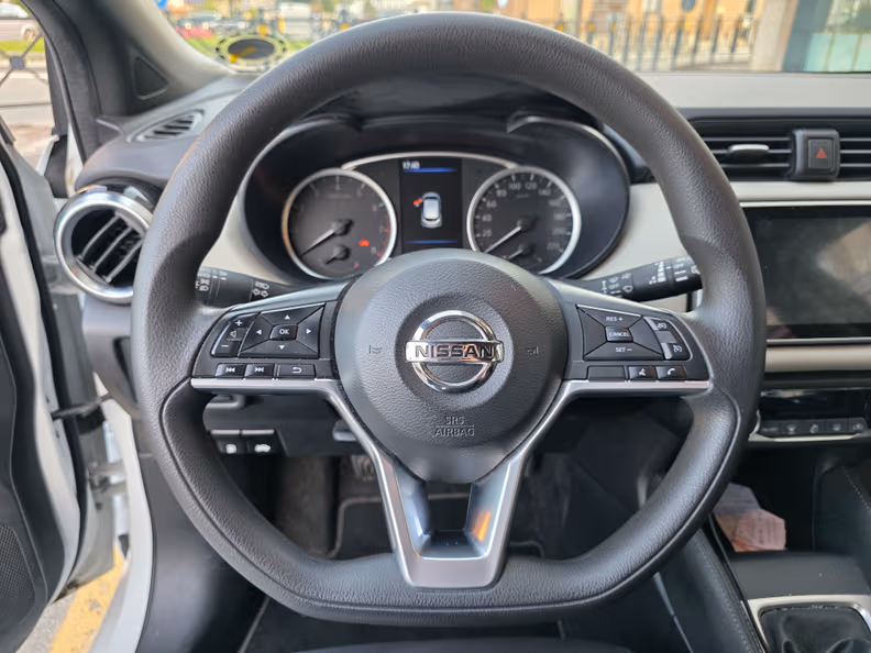 Nissan Micra - 13
