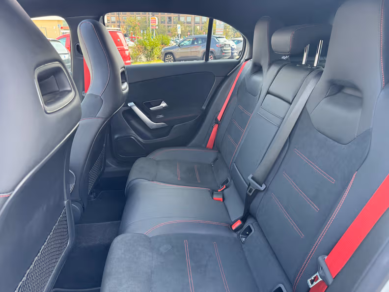Mercedes-Benz A-Class - 11