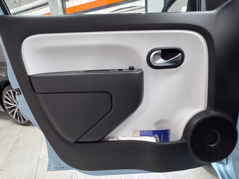 Renault Twingo - 11