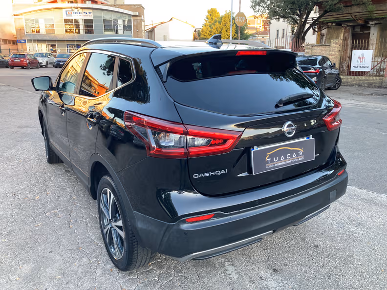Nissan Qashqai - 14