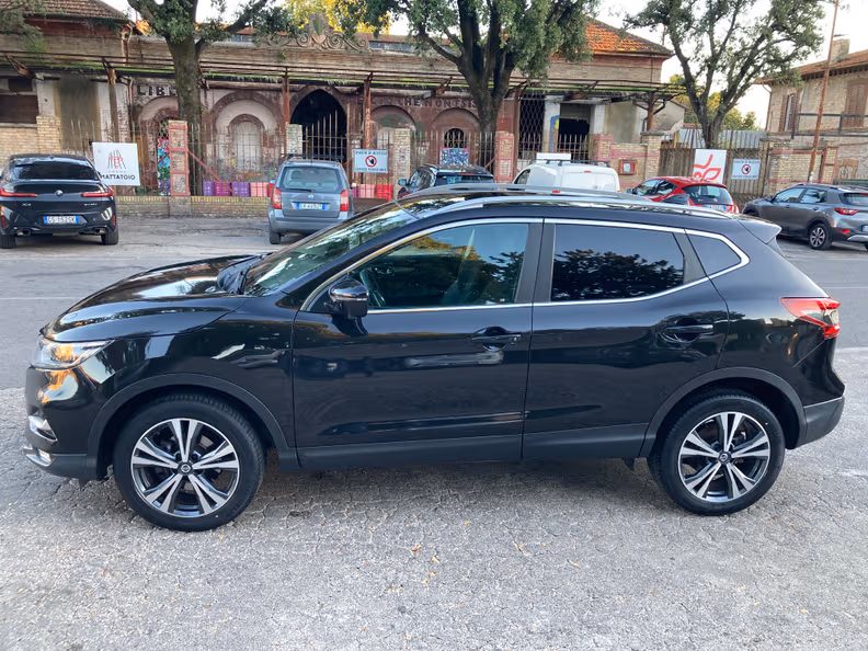 Nissan Qashqai - 9