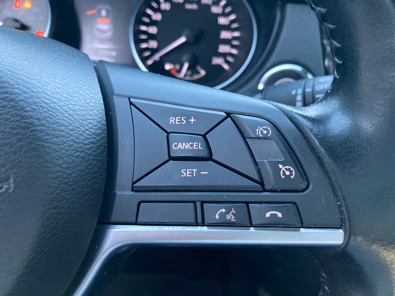 Nissan Qashqai - 40
