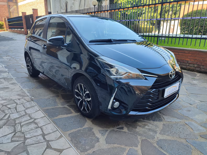 Toyota Yaris - 6