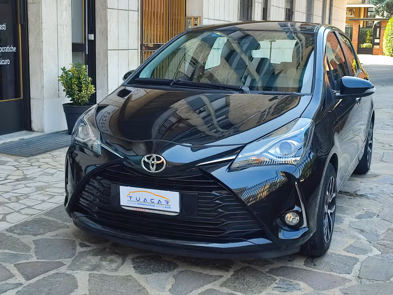 Toyota Yaris - 2