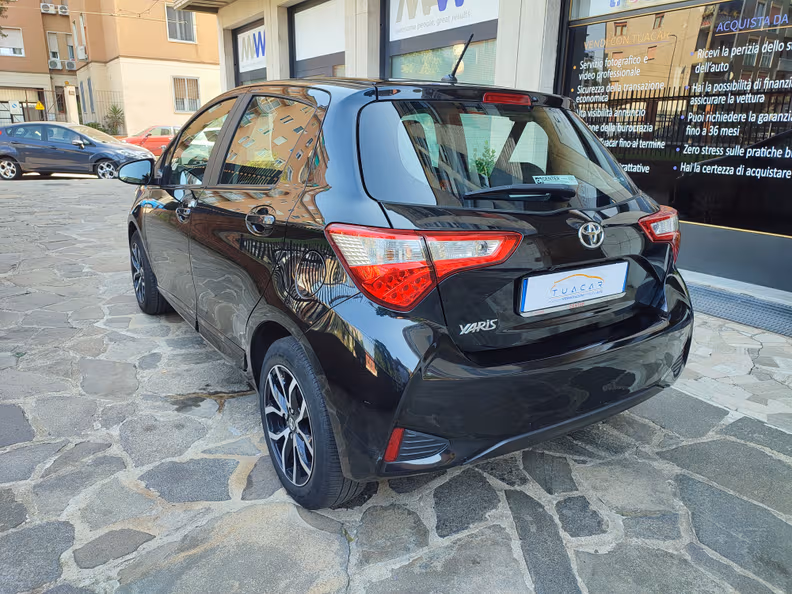 Toyota Yaris - 3