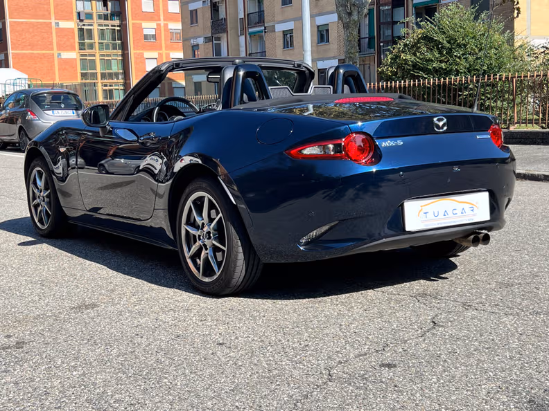 Mazda MX-5 - 7