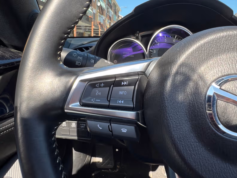 Mazda MX-5 - 34