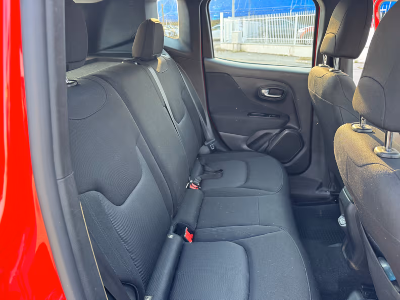Jeep Renegade - 13