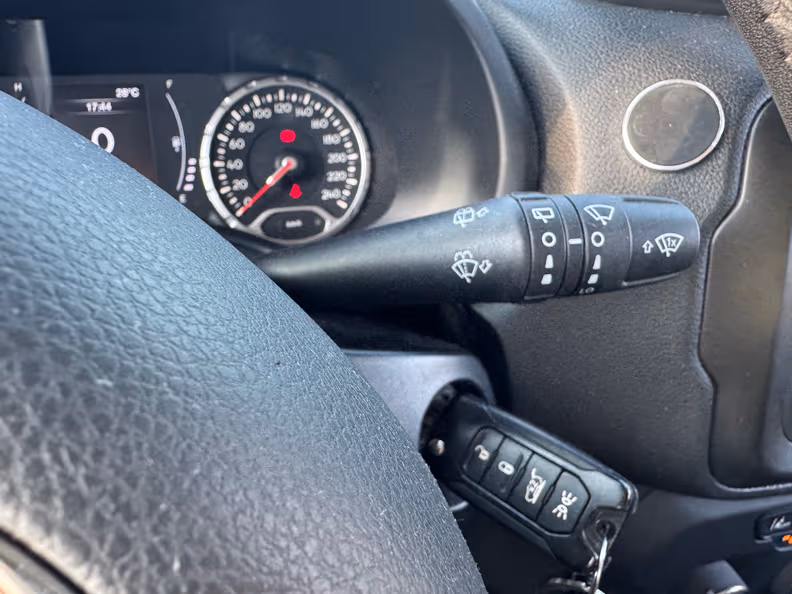 Jeep Renegade - 21